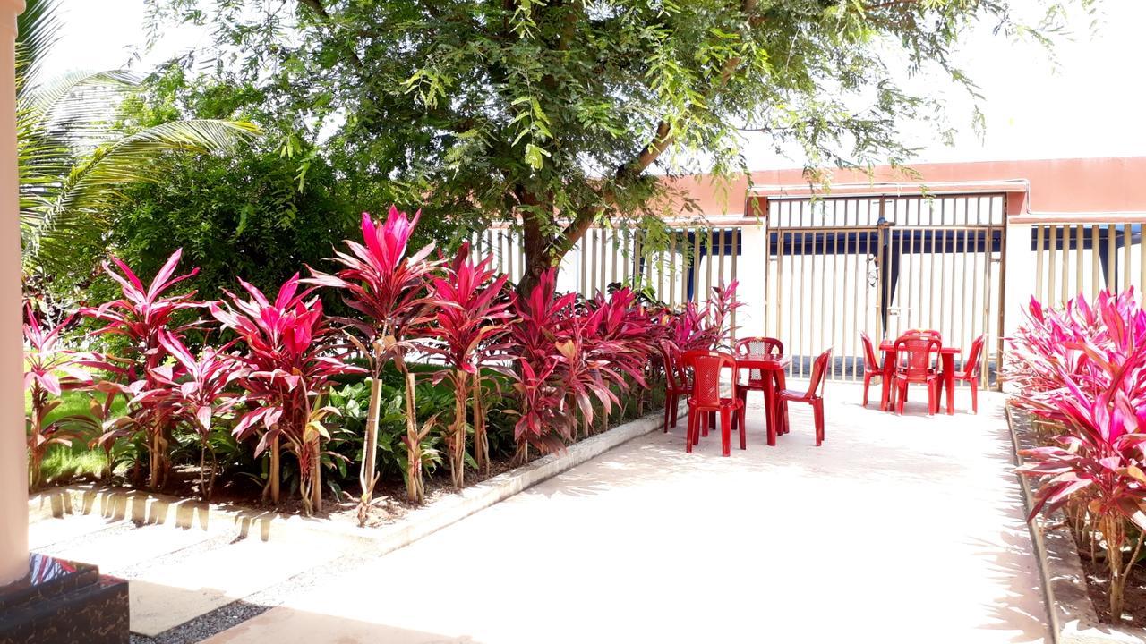 אסמרלדס Hotel Soberao מראה חיצוני תמונה