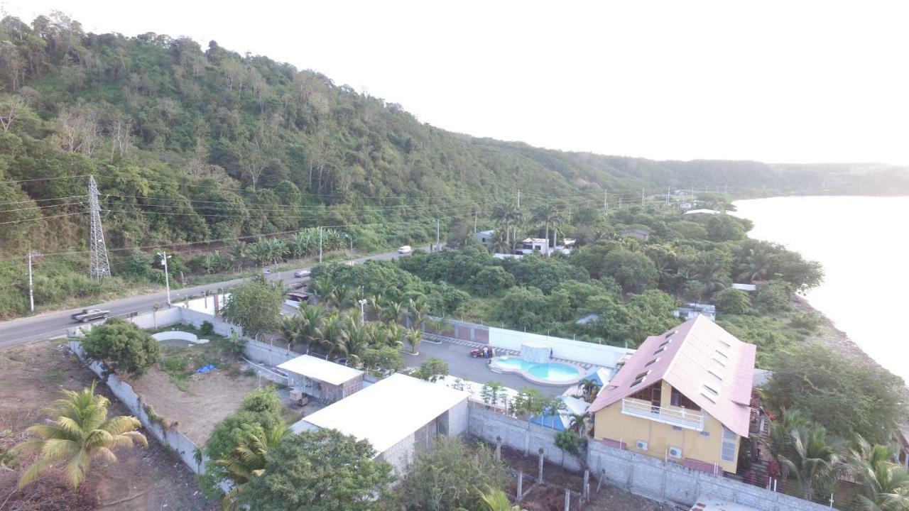 אסמרלדס Hotel Soberao מראה חיצוני תמונה