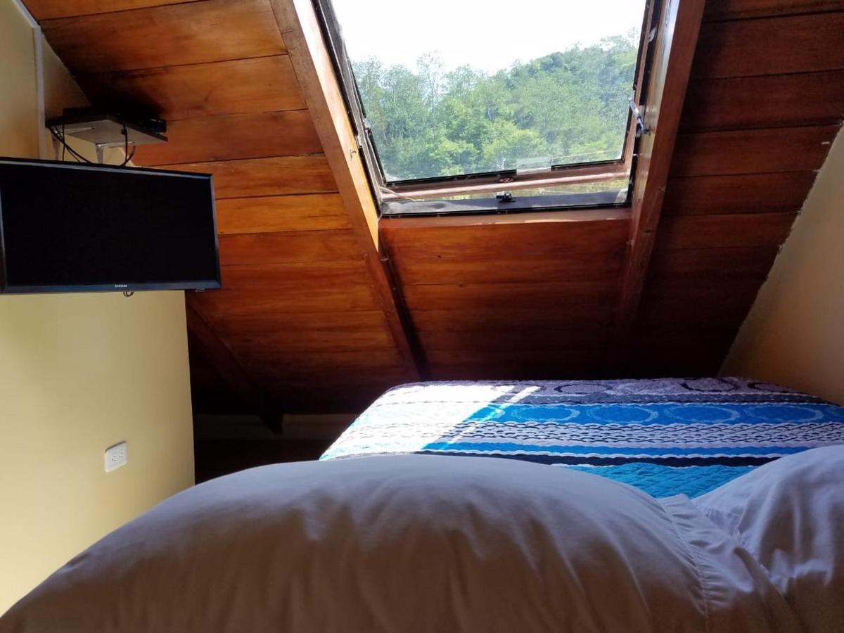 אסמרלדס Hotel Soberao מראה חיצוני תמונה