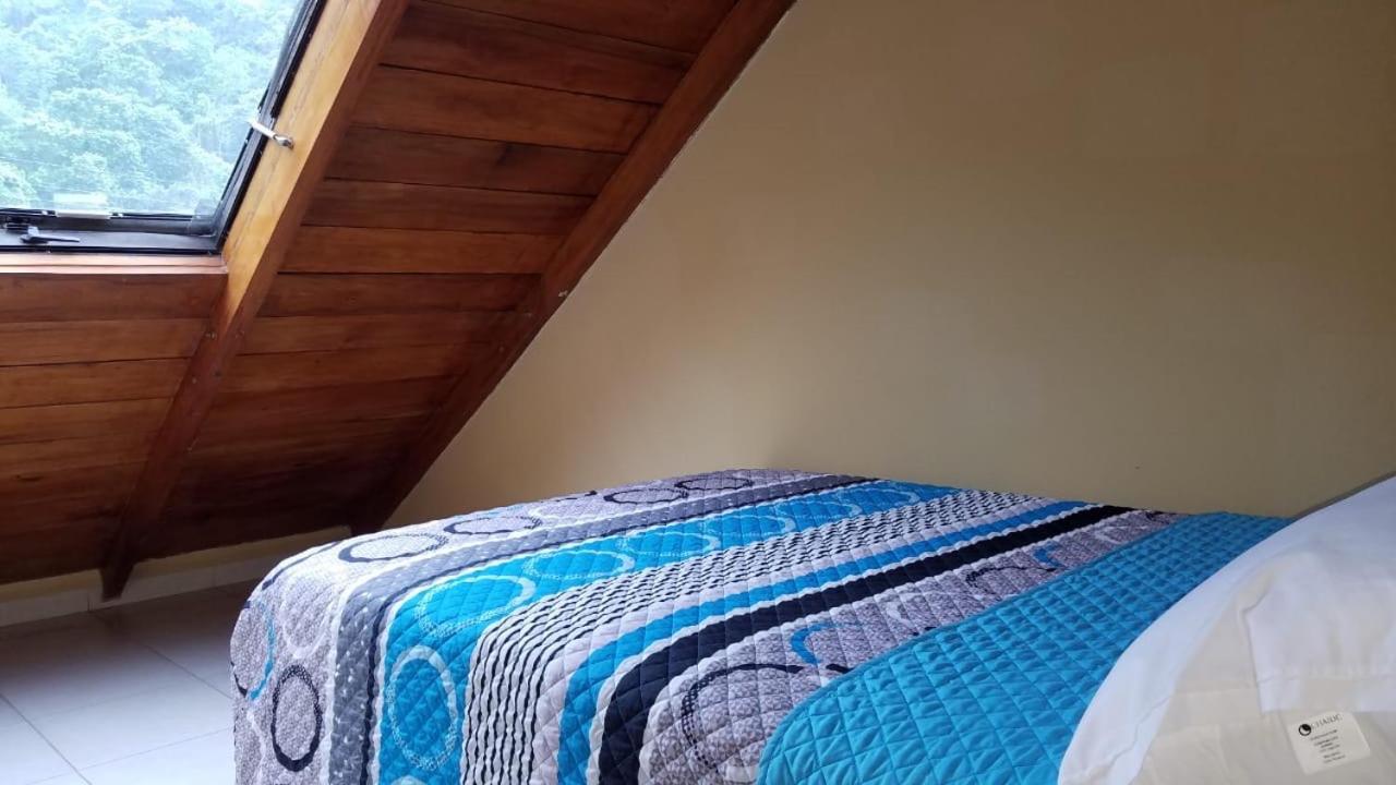 אסמרלדס Hotel Soberao מראה חיצוני תמונה